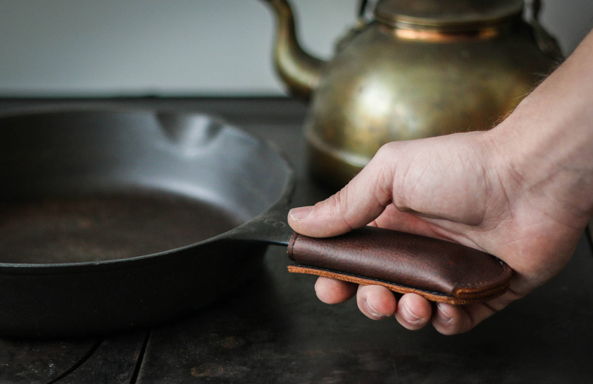 Cast Iron Skillet Handle Cover: Standard
