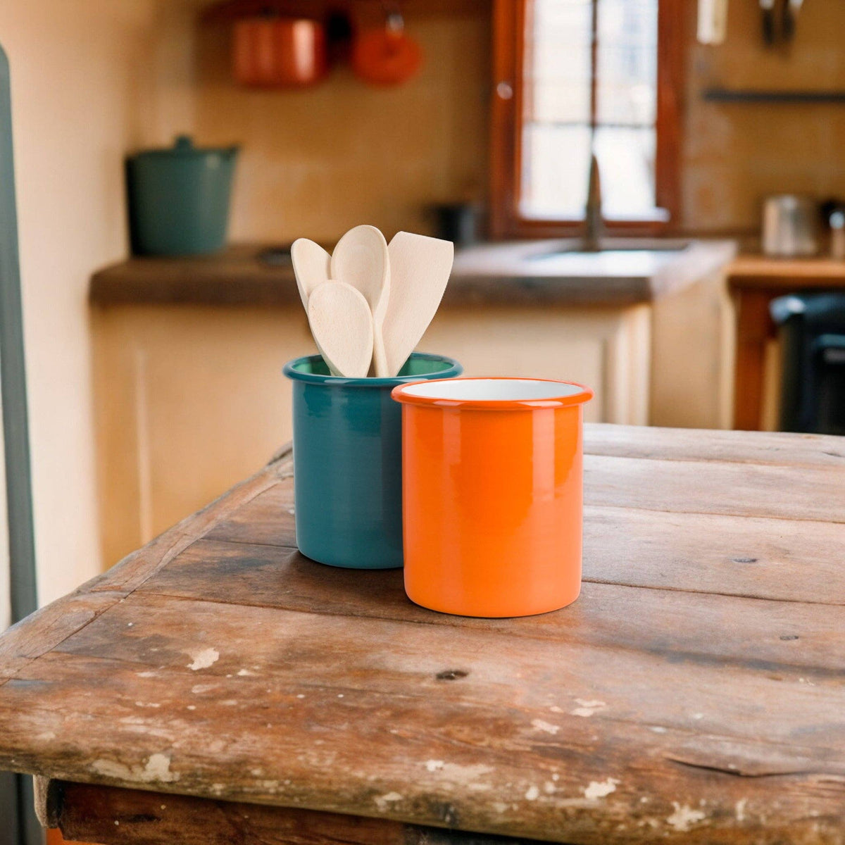 BRITISH COLOUR STANDARD - Tall Enamel Utensil Holder in Orange Flame / Bright White