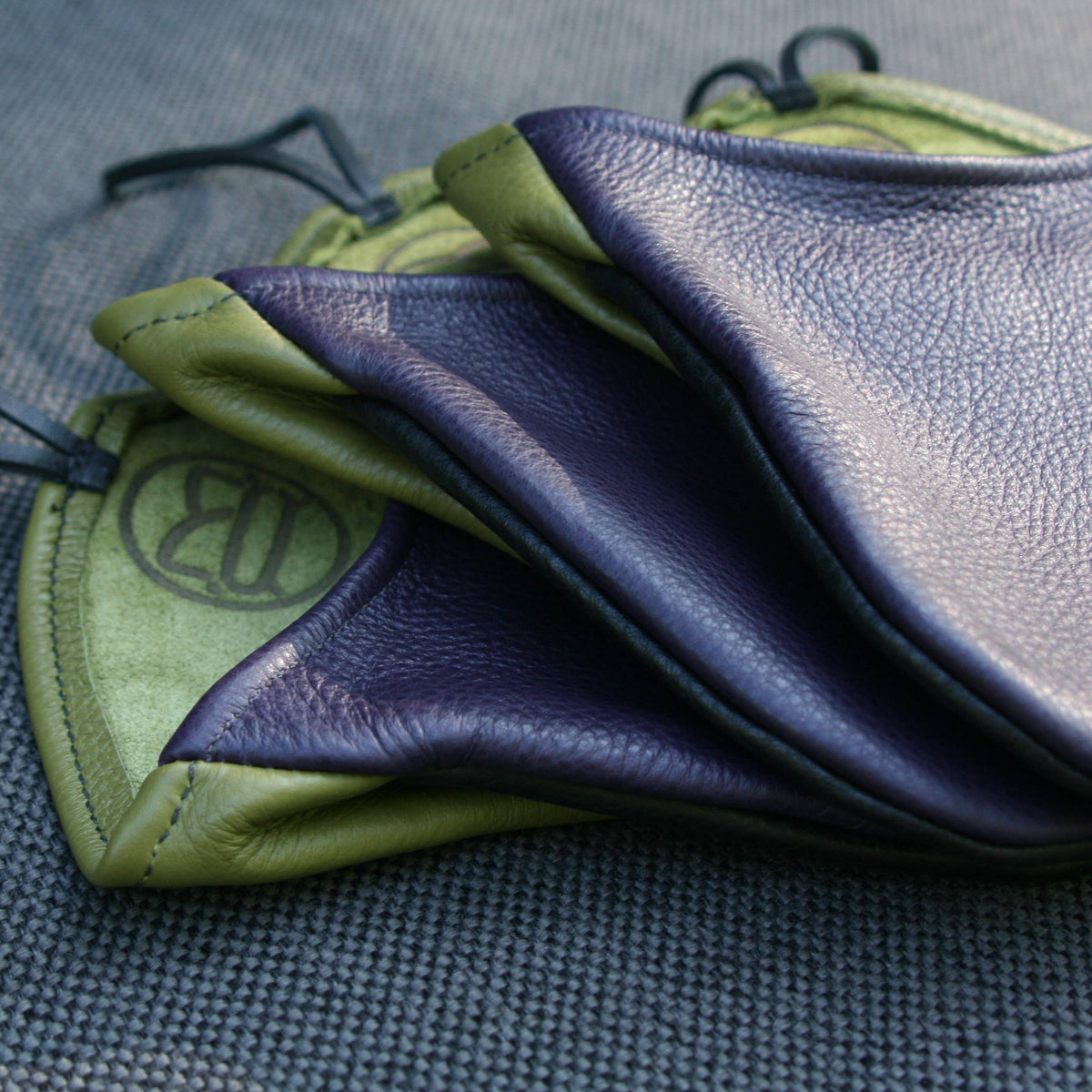 Half Oven Mitt (Colors): Concord Grape &amp; Green &amp; Black