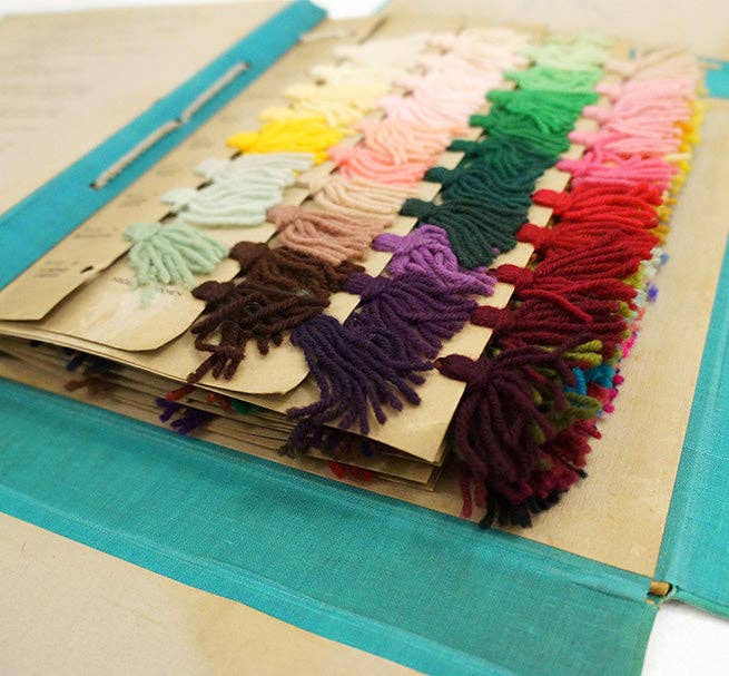 BRITISH COLOUR STANDARD - Tall Enamel Utensil Holder in Sulphur Yellow / Old Rose