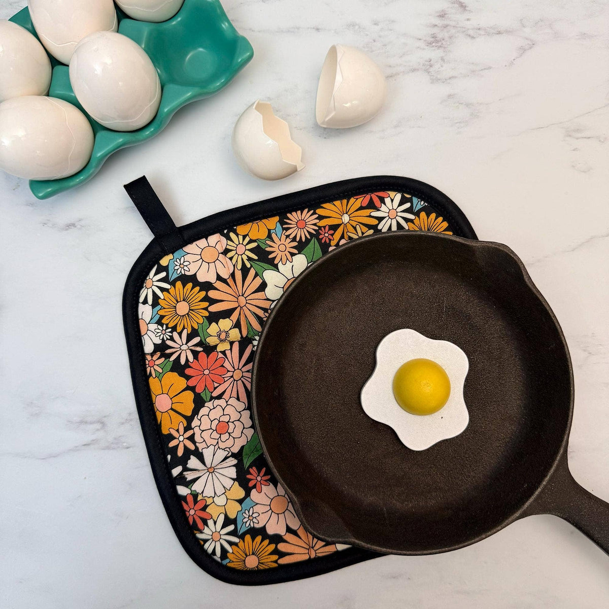 Disco Daisy Pot Holder