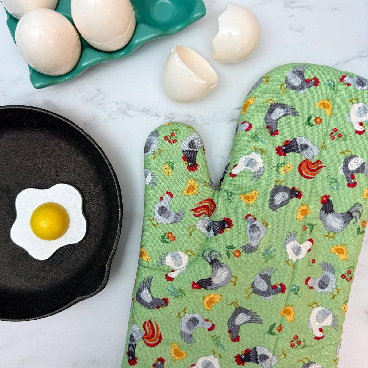 Chicken Coop Oven Mitt